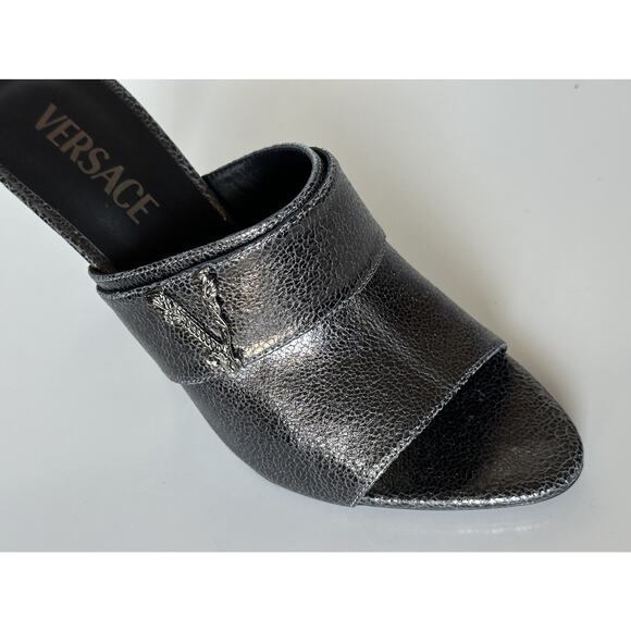 Versace Virtus Leather Black Sandals Shoes 9 US (39 Euro) Spain 1011901 NIB $990 - Picture 4 of 16